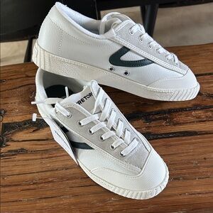 NWT White Leather Tretorn Sneakers with Dark Green Accent